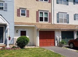 5083 W Woodmill Dr, Wilmington, DE 19808