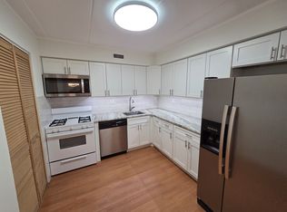 809 Red Lion Rd #B34, Philadelphia, PA 19115