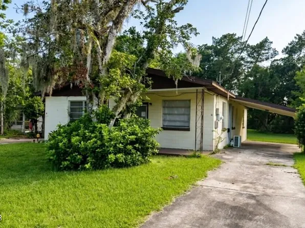 820 Narcissus Ave, Holly Hill, FL 32117