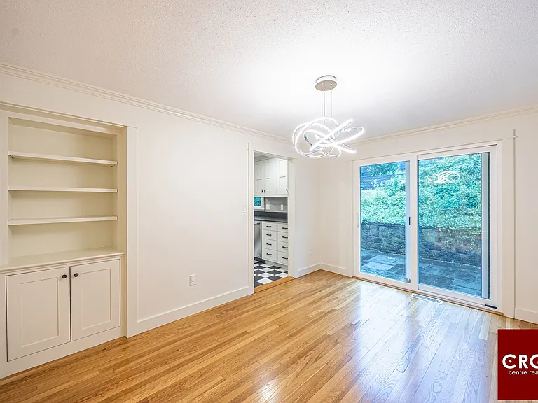 85 Woodland Rd — Photo 10