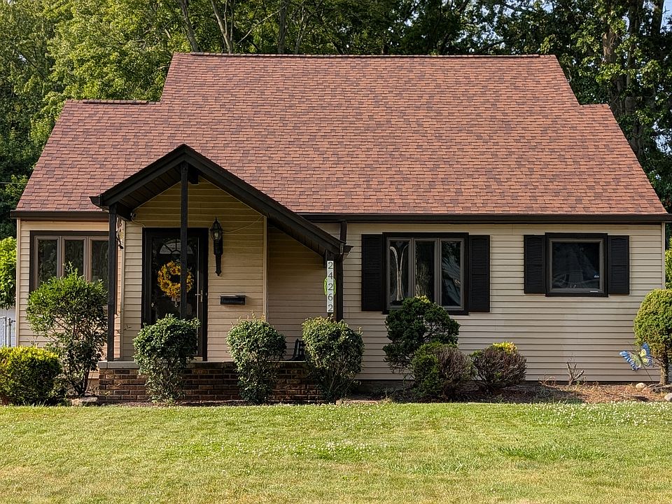 1st image of 24262 Hedgewood Ave