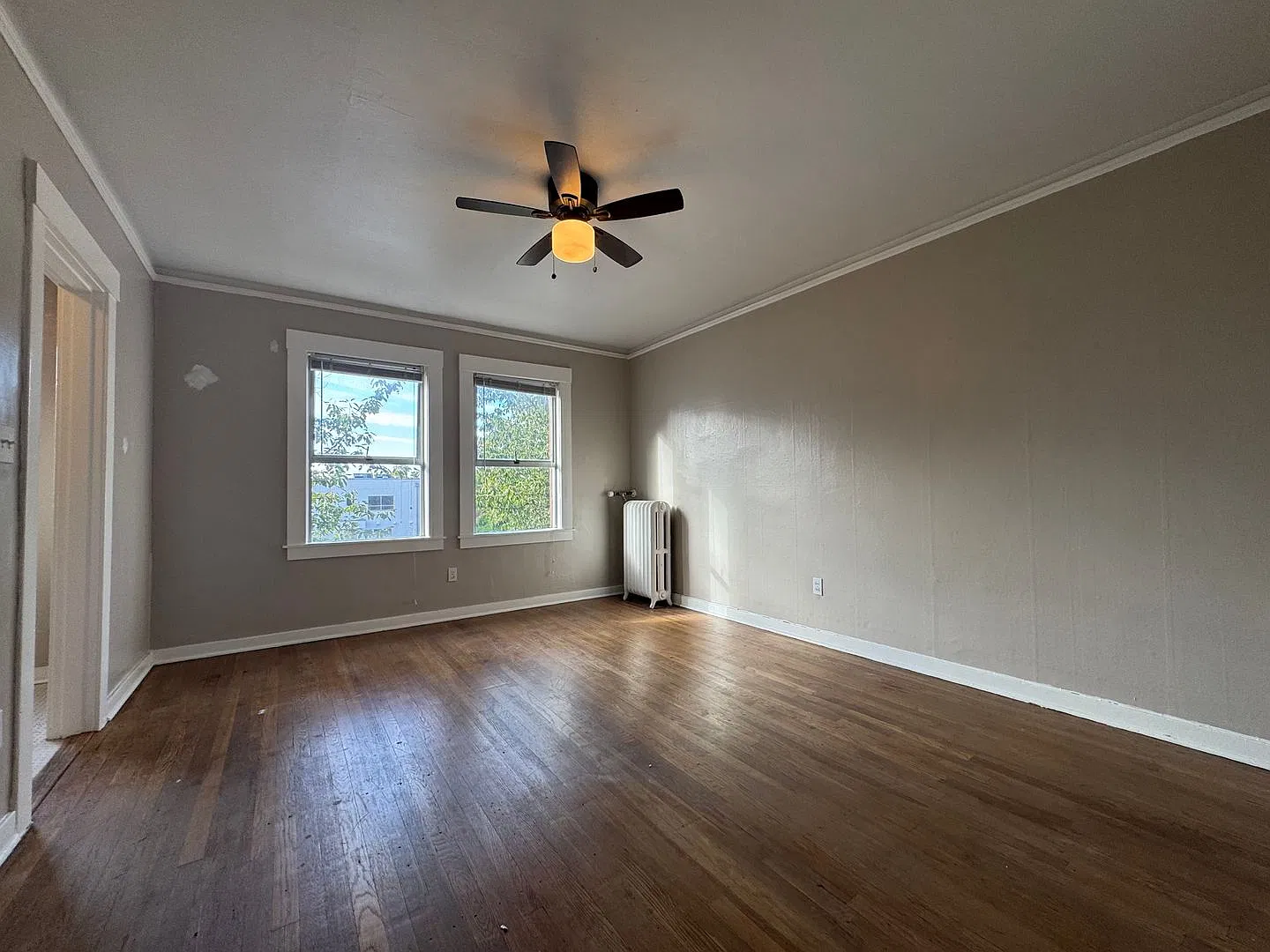 Glen Ellen Apartments — Photo 3