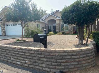 18058 Clouds Rest Rd, Soulsbyville, CA 95372