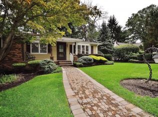 22 Chestnut Ave, North Haledon, NJ 07508
