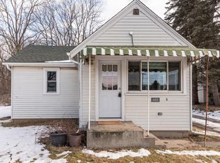 685 S Wagner Rd, Ann Arbor, MI 48103