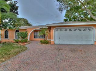9129 Bearcat Rd, New Port Richey, FL 34655