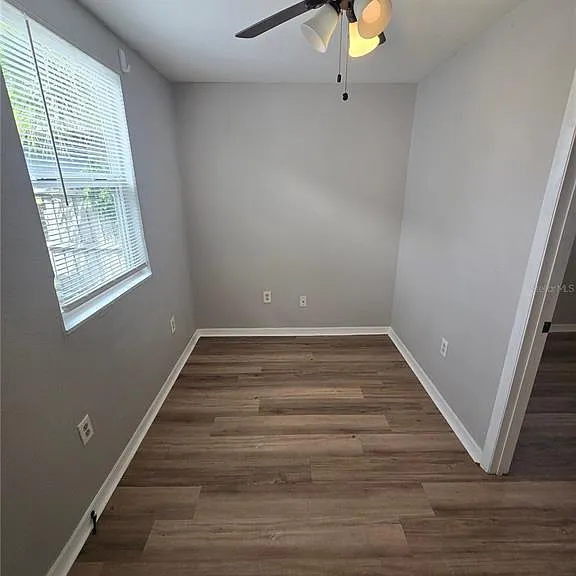 2406 E Clark St #A & B — Photo 4