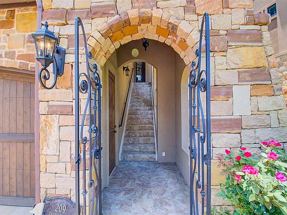 3rd image of 209 Chandler Way
