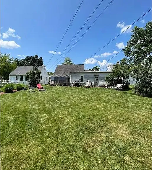 95 Cherryland St — Photo 12