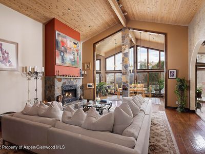 2345 Juniper Hill Dr, Aspen, CO, 81611