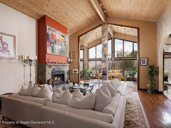 2345 Juniper Hill Dr, Aspen, CO 81611