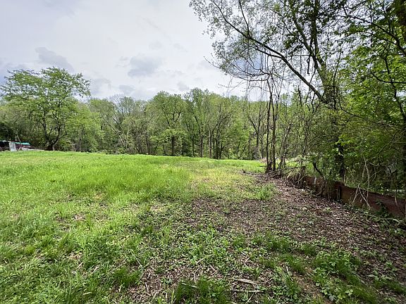 4th image of 0 Bowman St