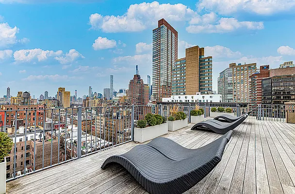 Rented by REAL New York | media 34