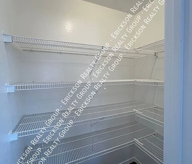 23921 W Wayland Dr — Photo 13