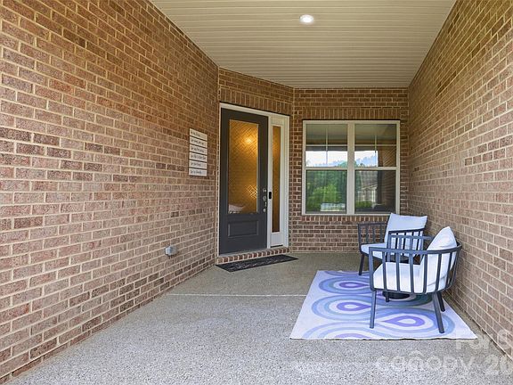 3rd image of 5701 Regal Way