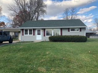 1872 Hickory St, Washington, IL 61571