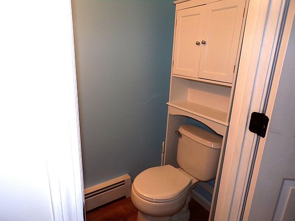 5th image of 6 Pleasant Street