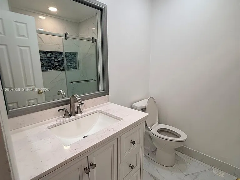 4120 NW 78th Ln — Photo 13