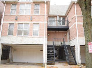 2851 N Southport Ave APT A, Chicago, IL 60657