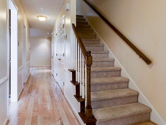 3rd image of 5658 W Market St Unit B