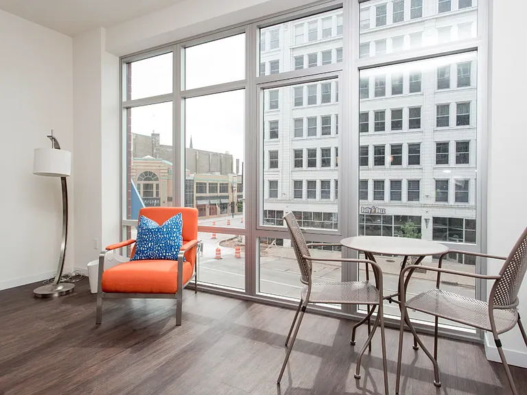 Metreau Apartments — Photo 25
