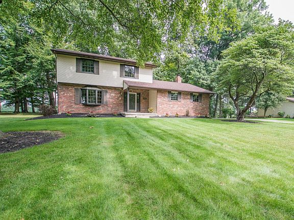 3rd image of 10160 Kimberly Dr