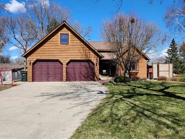 2708 13th Ave NW, Willmar, MN 56201