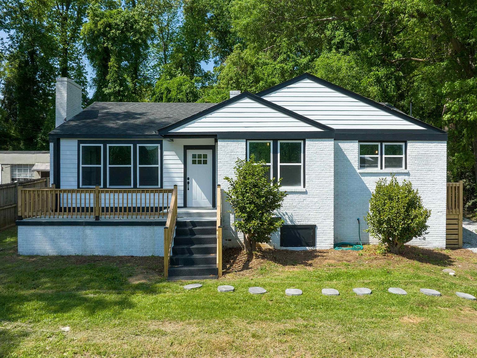 2611 Poinsett Hwy, Greenville, SC 29609 Zillow