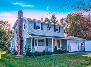 144 Pantry Rd, Hatfield, MA 01038