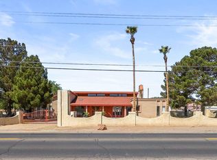 5673 Upper Valley Rd, El Paso, TX 79932