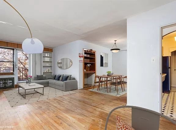 3rd image of 87-10 51st Ave #4R