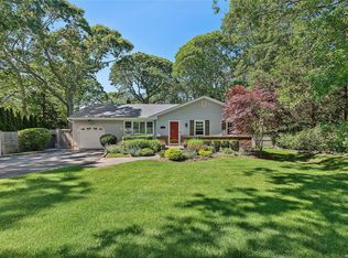 1 The Cres, Hampton Bays, NY 11946