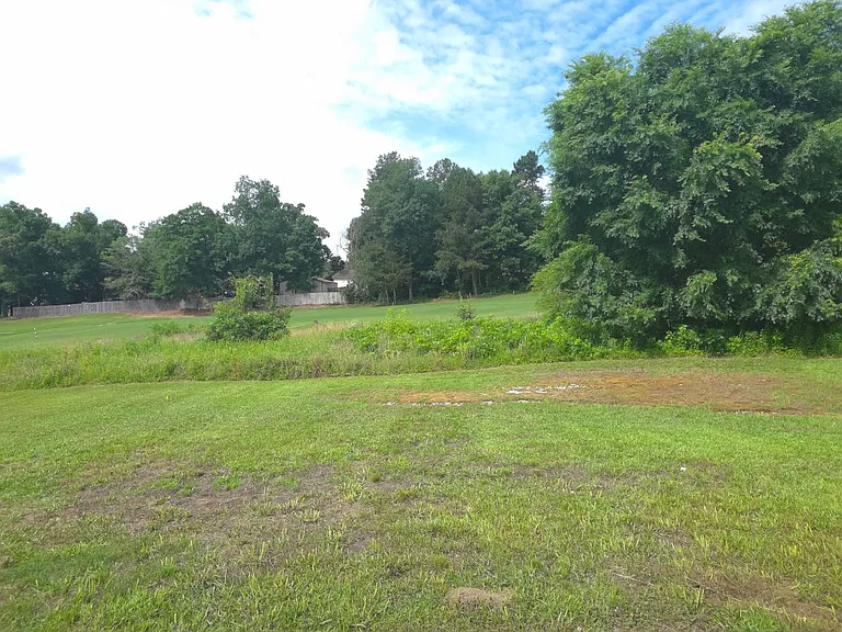 2895 Gallery Grv — Photo 22