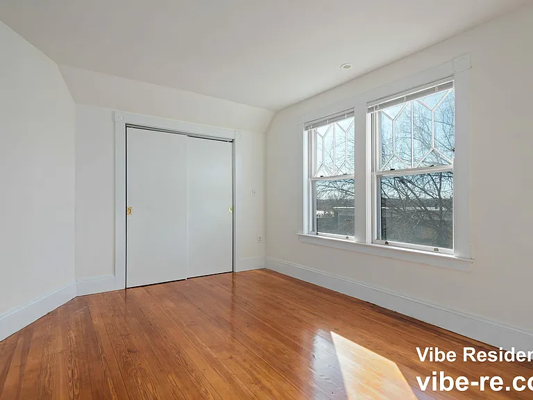 10-12 Castlerock St #2 — Photo 15
