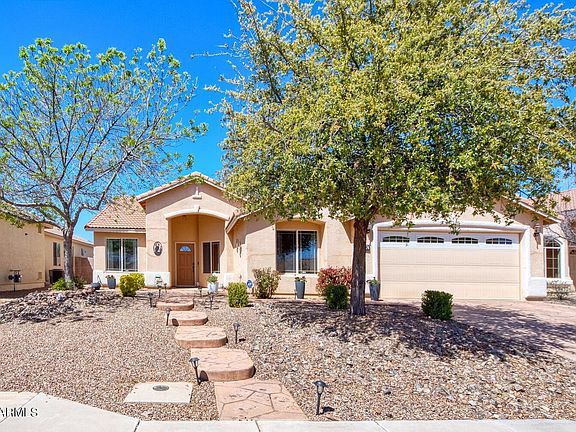 2nd image of 1874 Oak Winds Dr