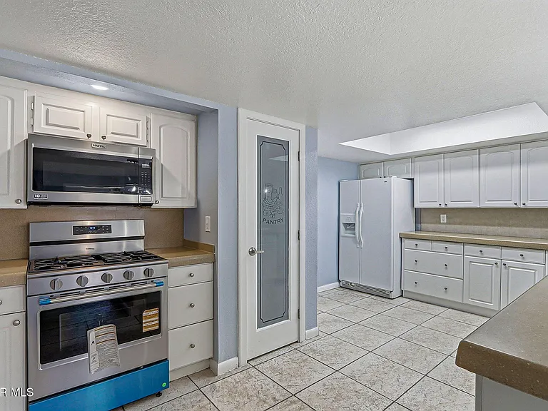6141 Sierra Valle Ln — Photo 14
