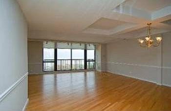 1st image of 2314 N Lincoln Park W #10