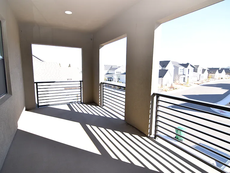 711 W Pleasant Oak Trl — Photo 32