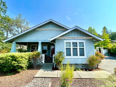 1200 NW F St, Grants Pass, OR, 97526