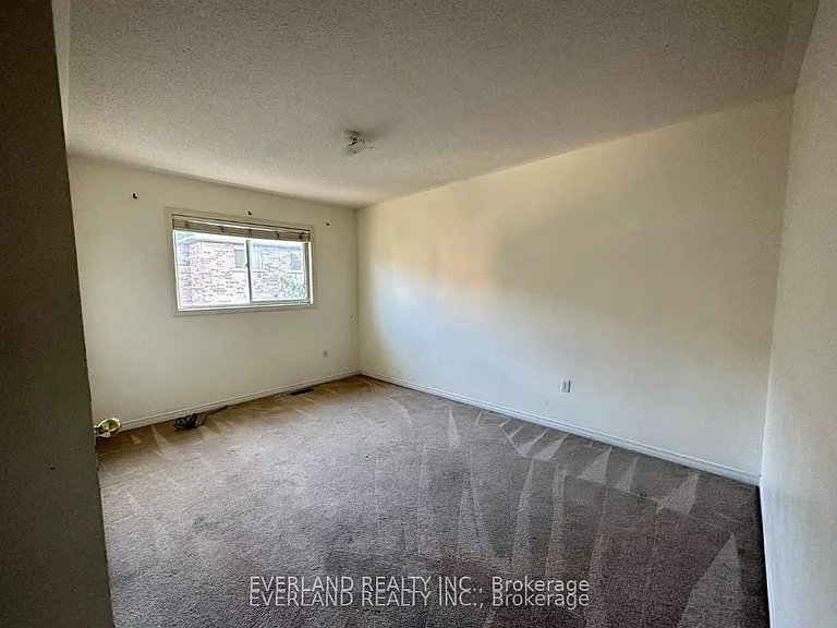 7 Bassett Ave — Photo 5