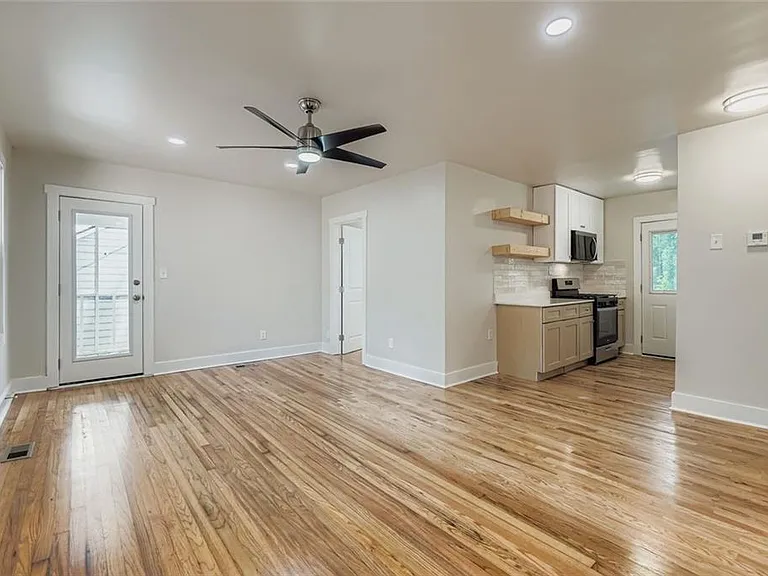 1191 Beechview Dr SE — Photo 6