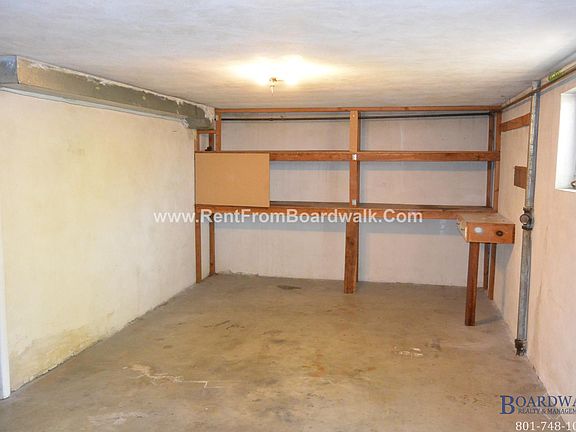 3rd image of 1957 S Foothill Dr
