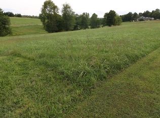 5050 Wilshire Dr, Zanesville, OH 43701