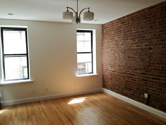 Rented by Citi Habitats | media 42