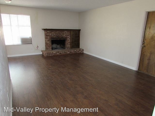 1st image of 1012 W Evergreen Ave