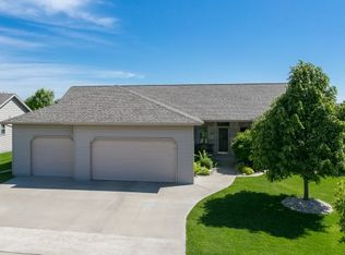 2061 Meadowview St, Kaukauna, WI 54130