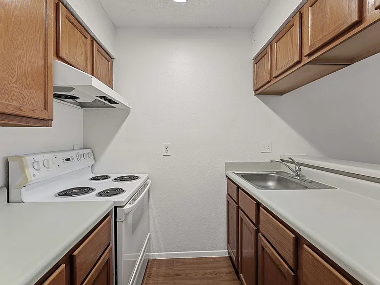 Patton Apartments — Photo 25