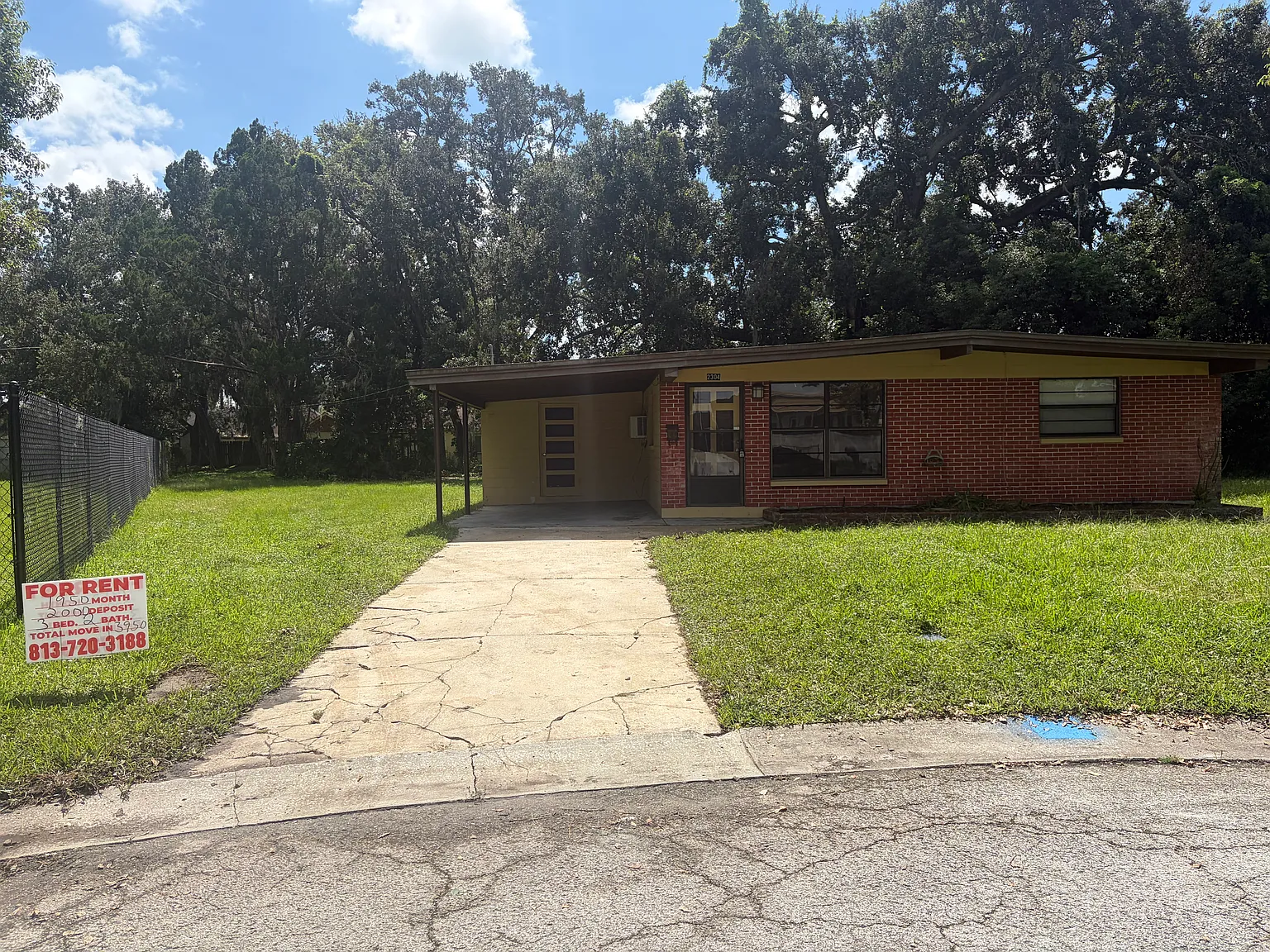 3 bed, 1260 sqft, $1,750 — Photo 1