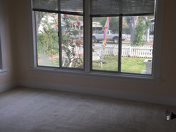 5th image of 209 N Lincoln Ave