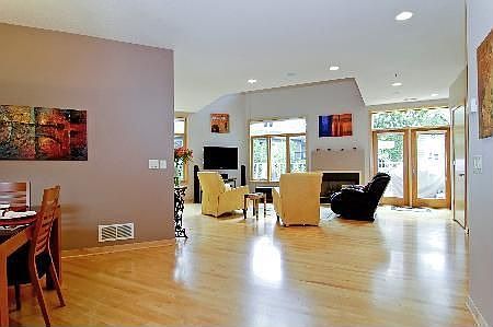 Living Room / Dining Room